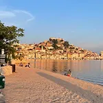 Apartment Maritim With Bicycle Garage Sibenik