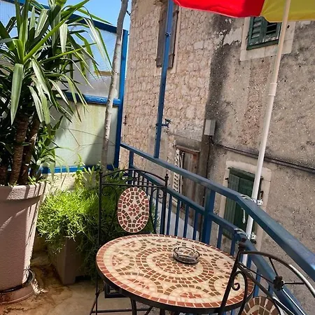 Maritim With Bicycle Garage Sibenik
