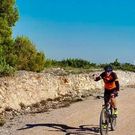Maritim With Bicycle Garage Apartament Szybenik