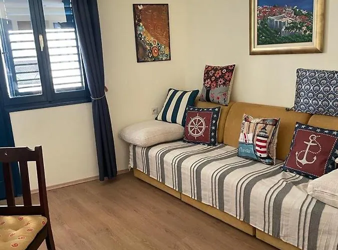 Maritim With Bicycle Garage Apartment