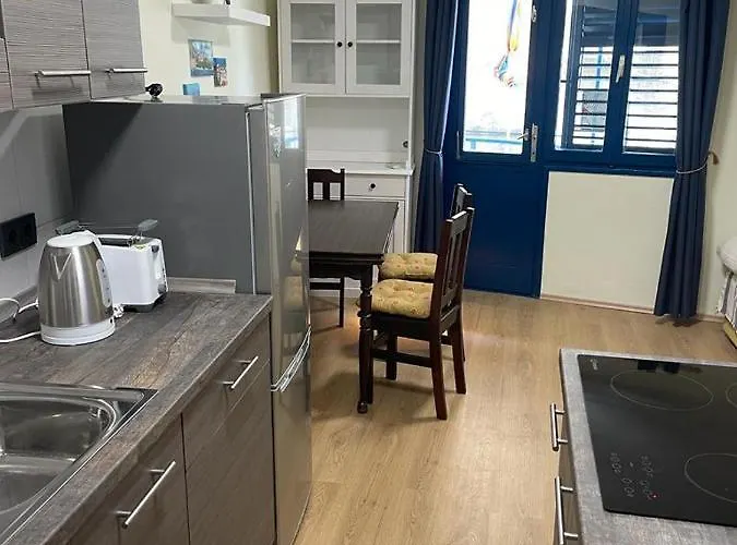 Maritim With Bicycle Garage