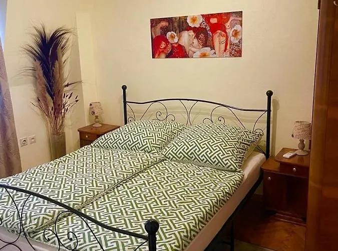 Maritim With Bicycle Garage Apartment Sibenik