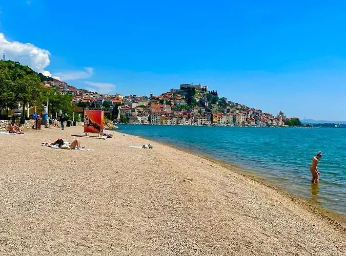 Maritim With Bicycle Garage Apartment Sibenik