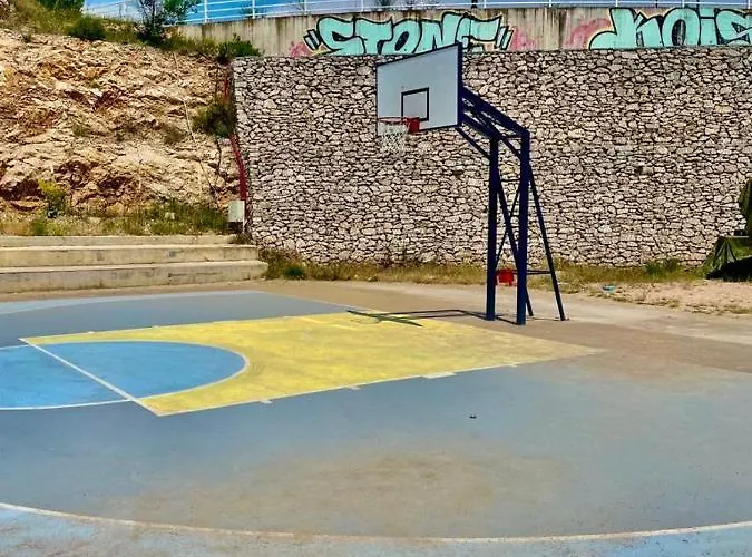 Maritim With Bicycle Garage *