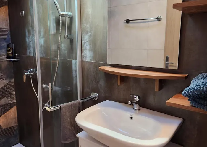 Maritim With Bicycle Garage